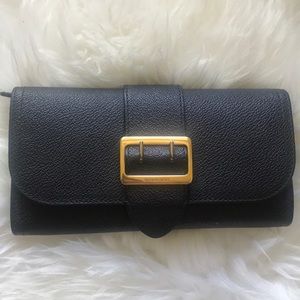 Burberry wallet